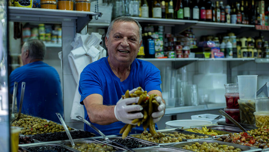 המסעדות בשדרות ירושלים ביפו בסכנת סגירה: &quot;יש לנו הכל. רק לקוחות חסר&quot;