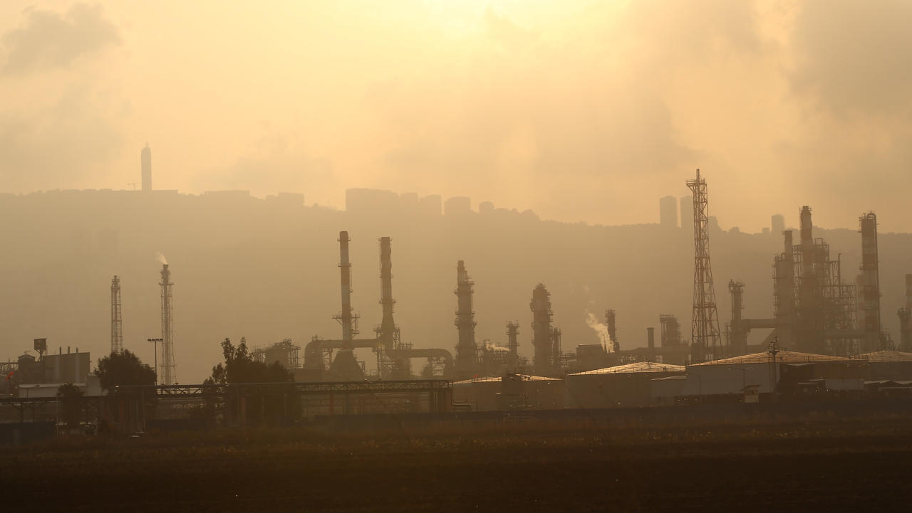 זיהום אוויר ב מפרץ חיפה