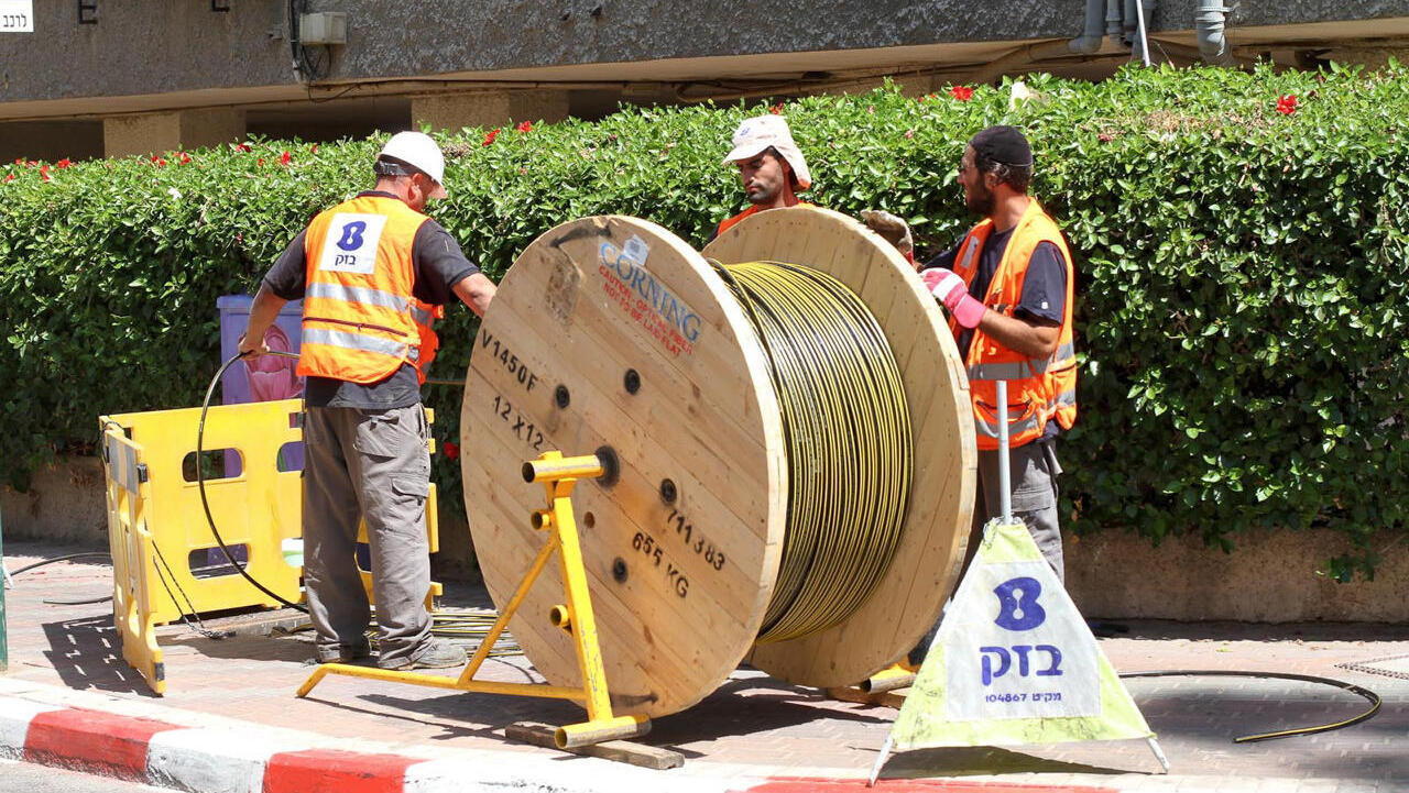 פריסת סיבים אופטיים