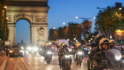 המהומות בצרפת: גל של ביטולי הזמנות למלונות וחופשות 