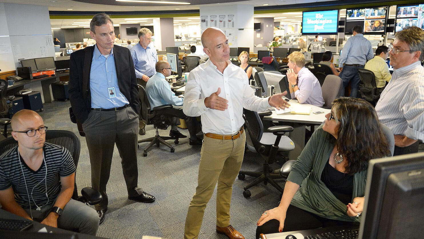 ג'ף בזוס ישיבת עבודה וושינגטון פוסט