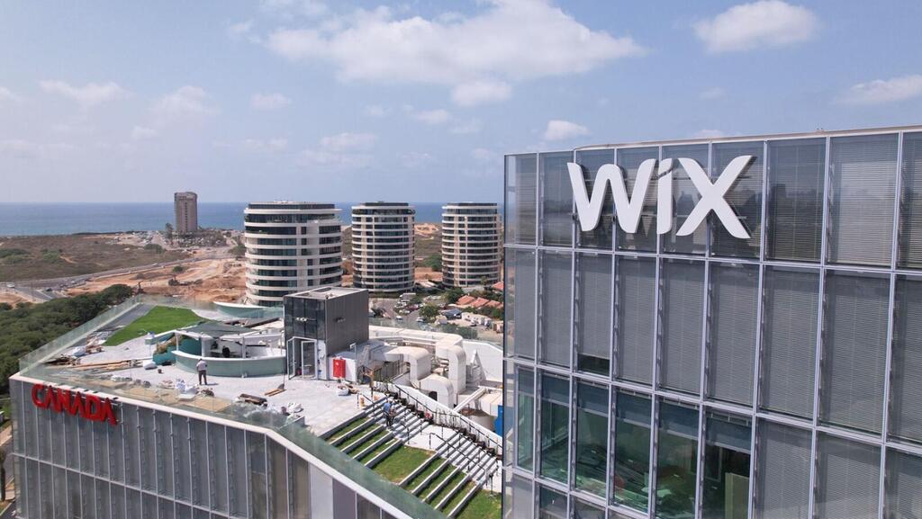 מטה וויקס בתל אביב (Twitter @nirzo) מטה וויקס Wix תל אביב