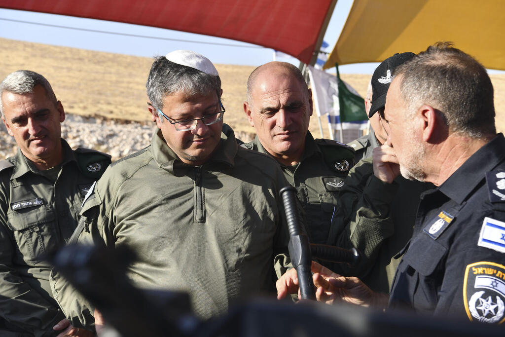 סיור של איתמר בן גביר וחנמאל דורפמן עם מפכ"ל שבתאי 