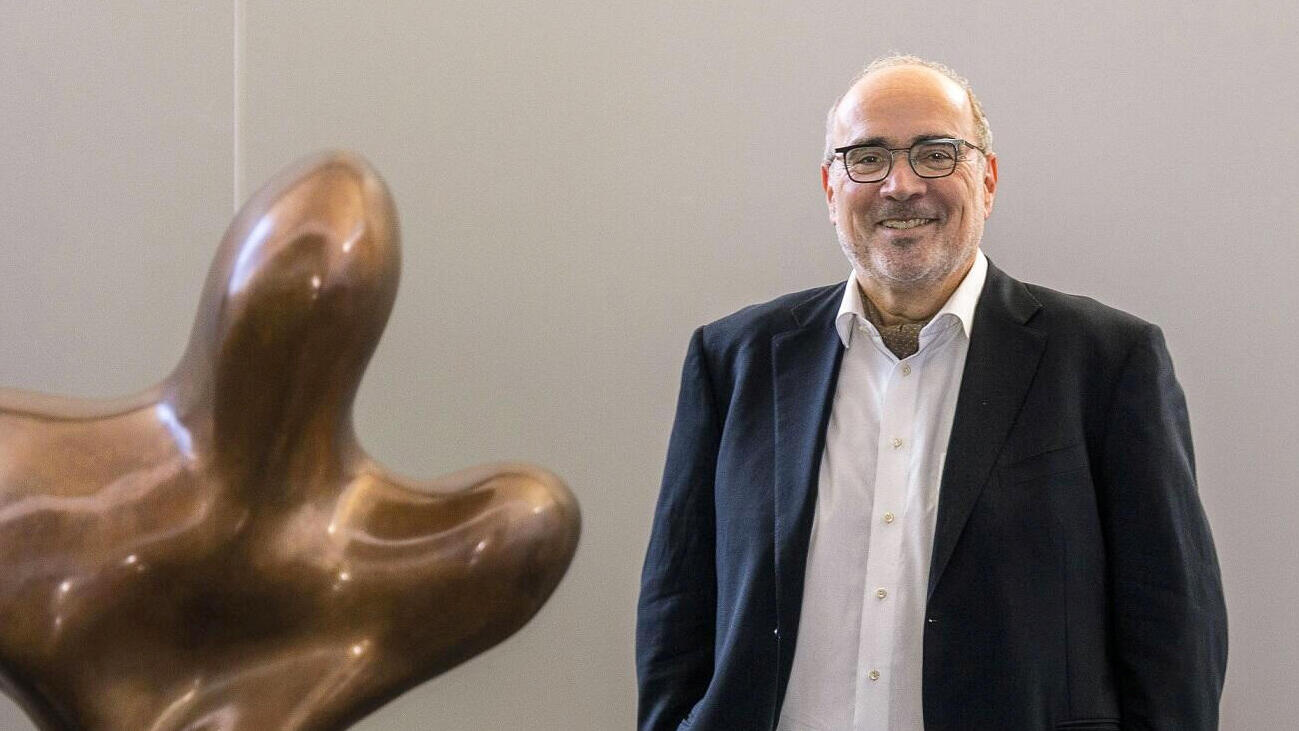 פרופ׳ דניס וייל עוזב תפקידו כמנכ״ל מוזיאון ישראל פנאי