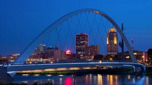 Des Moines’ Women of Achievement Bridge in blue lights, sponsored by Iowans Supporting Israel on April 25 in support of Israel’s 75th Anniversary of statehood. 