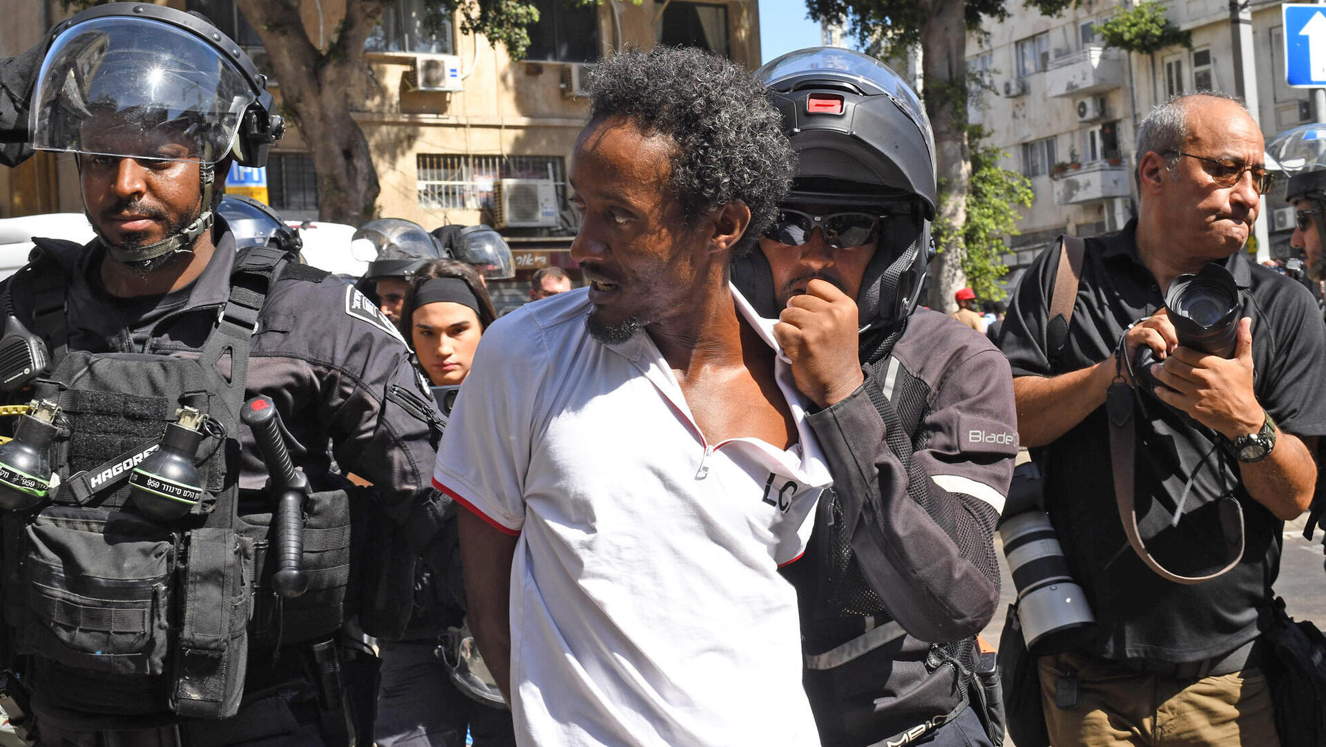 עימותים בין אריתראים ל שוטרים ב תל אביב 
