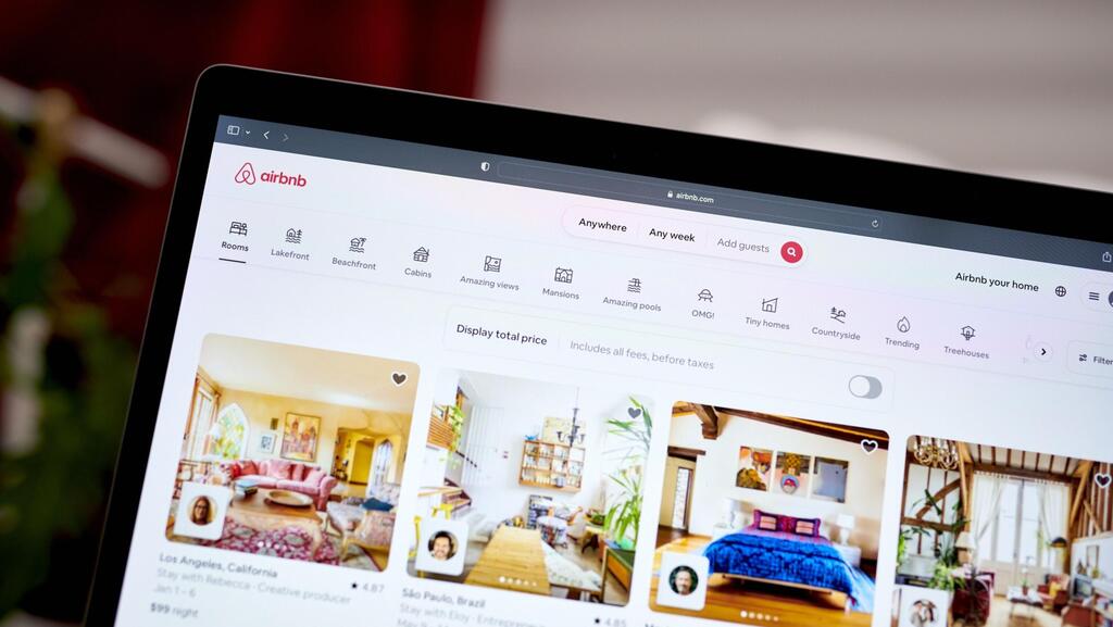 מחר ייכנסו לתוקף ההגבלות על השכרת דירות לטווח קצר בניו יורק: ההיצע ב-Airbnb מידלדל
