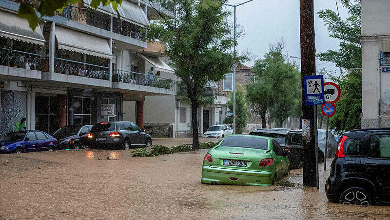 700 מ״מ גשם ב-48 שעות: יוון מתכוננת לסופה היסטורית