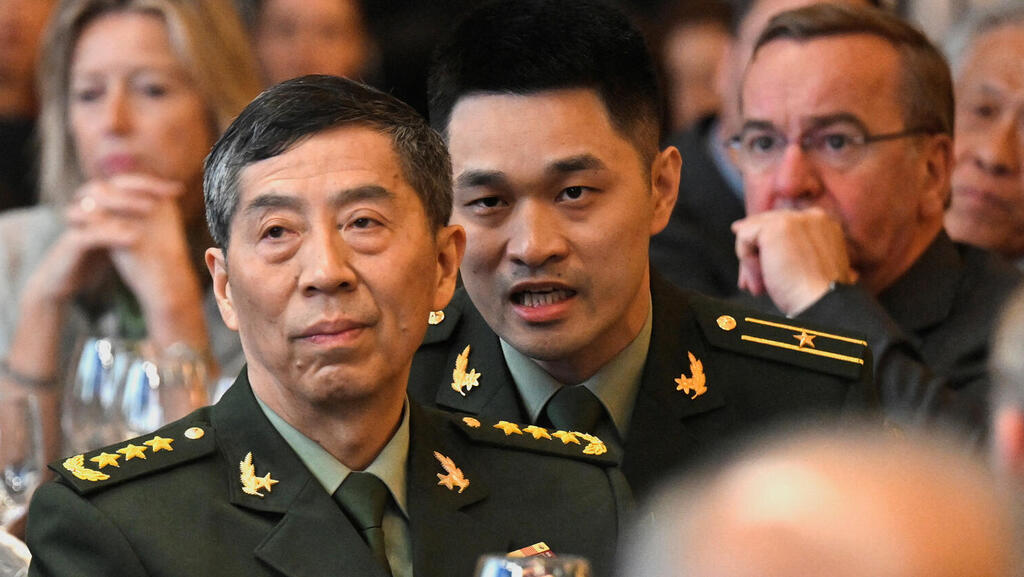 שר ההגנה הסיני נעדר כבר יותר משבועיים: נחקר בפרשת שחיתות
