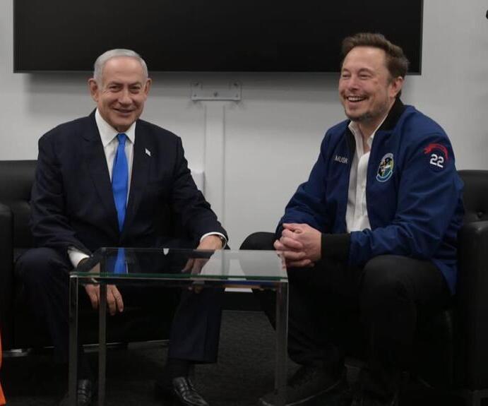 Benjamin Netanyahu met with Elon Musk. 