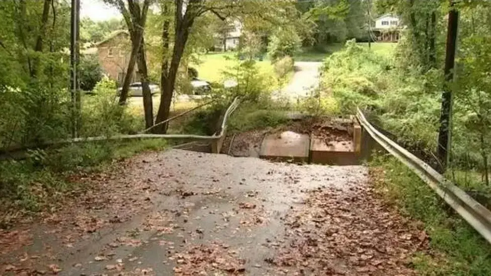 גשר שקרס ב צפון קרוליינה