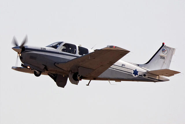 מטוס בוננזה של חיל האוויר הישראלי, צילום:  אתר חיל האוויר