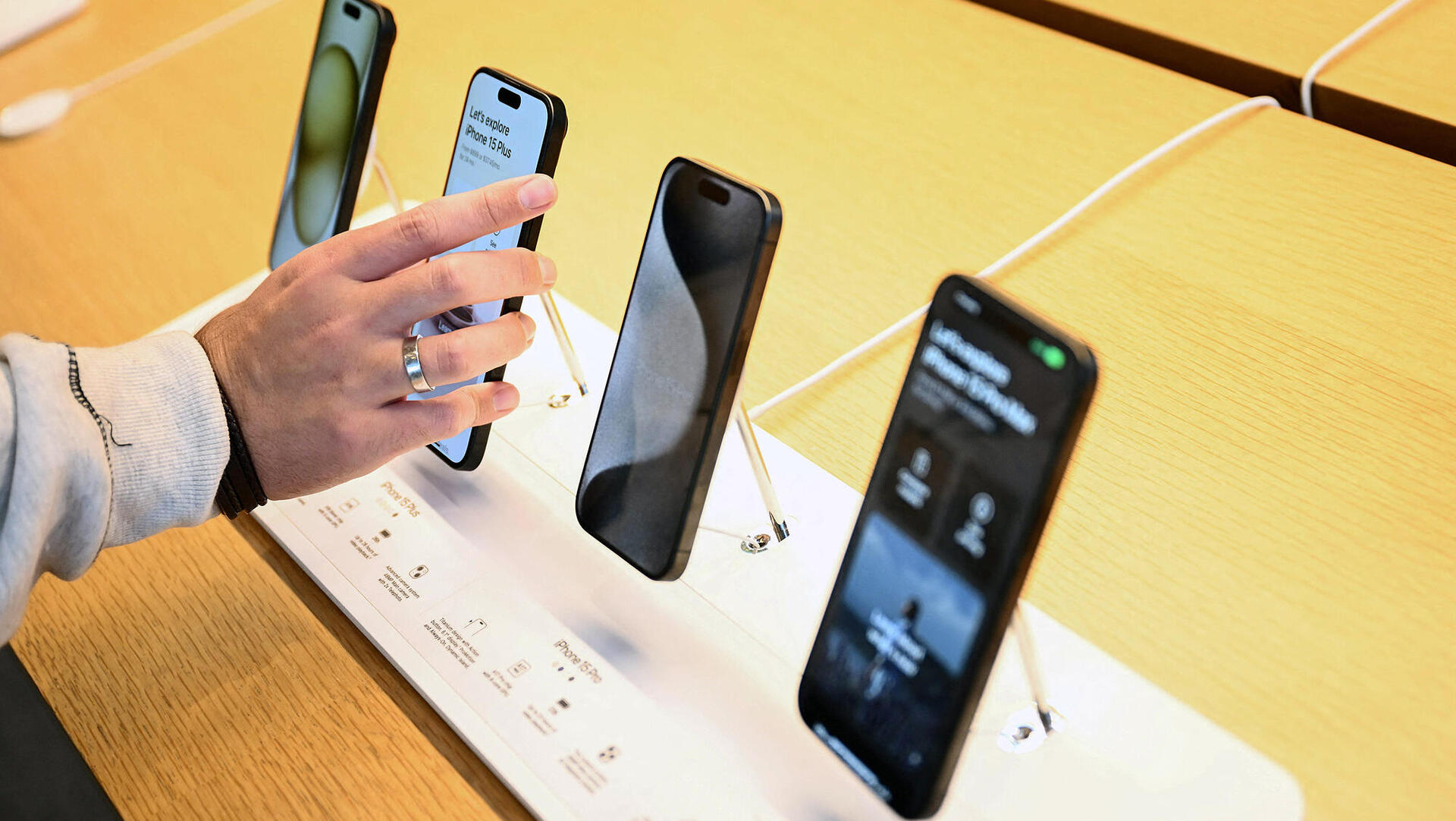 סדרת אייפון 15