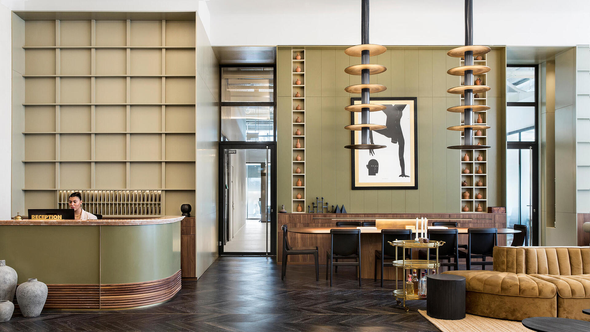 חלל עבודה משותף של Rooms