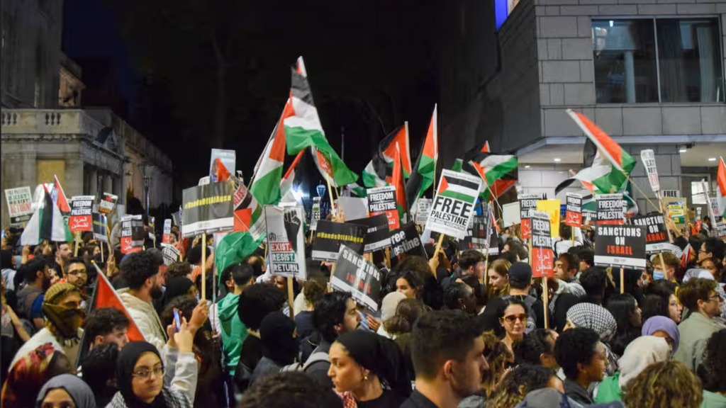 Thousands come out for and against Israel as protests commence globally