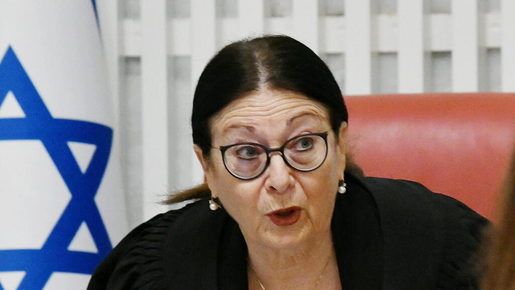השופטת בדימוס, אסתר חיות (צילום: ראובן קסטרו) אסתר חיות נשיאת בית ה משפט ה עליון
