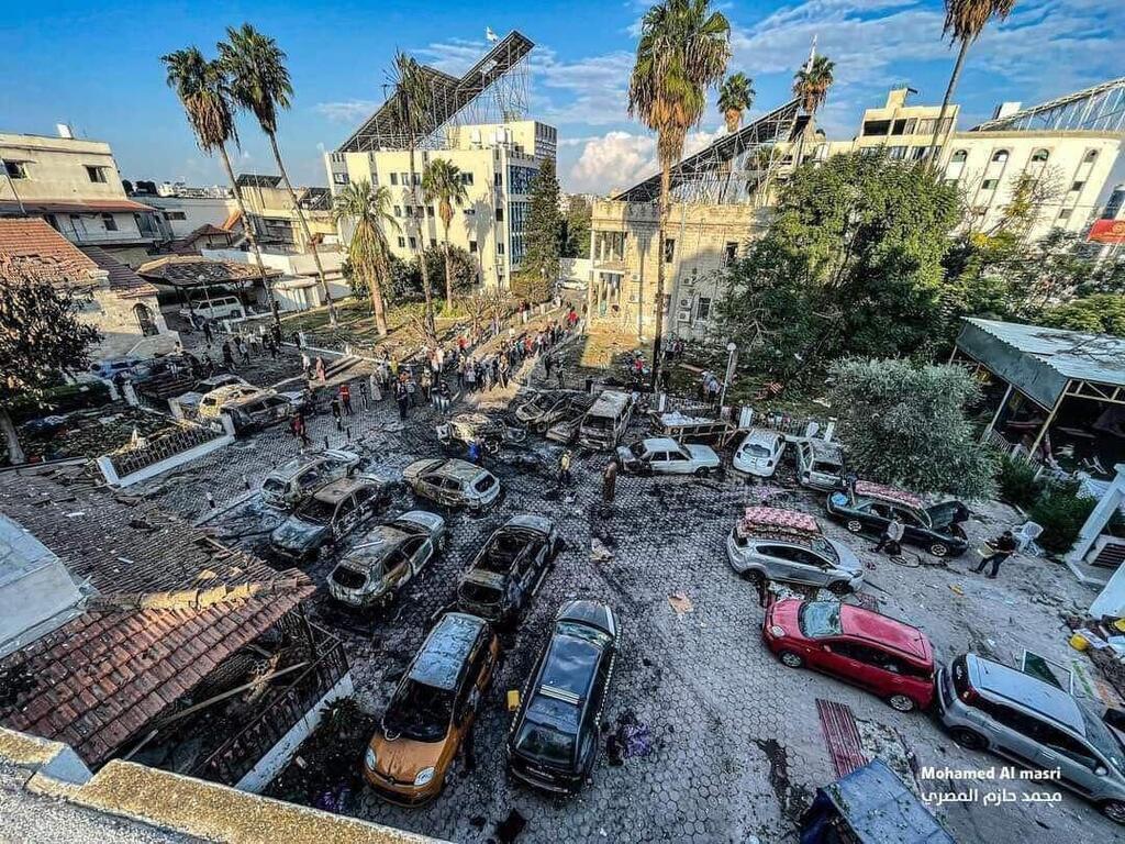 מלחמת עזה בית החולים אל-אהלי ב עזה לאחר הפיצוץ אמש  18.10.2023