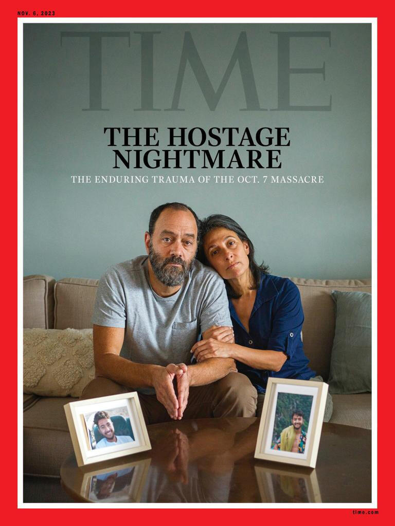 מלחמת עזה רחל גולדברג ו יונתן פולין על גבי שער מגזין טיים TIME משפחות ה חטופים פנאי
