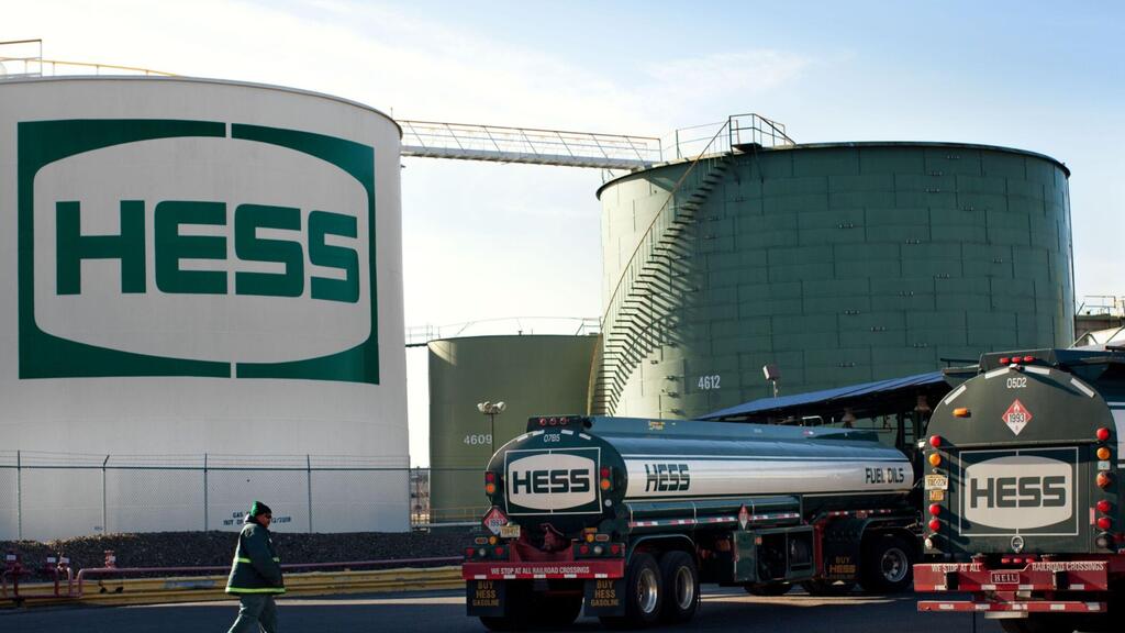 מיכלי דלק של חברת האנרגיה הס Hess נפט