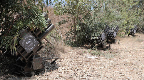 משגרי רקטות לטווח קצר מוסווים בצמחייה, צילום: תיעוד חמאס