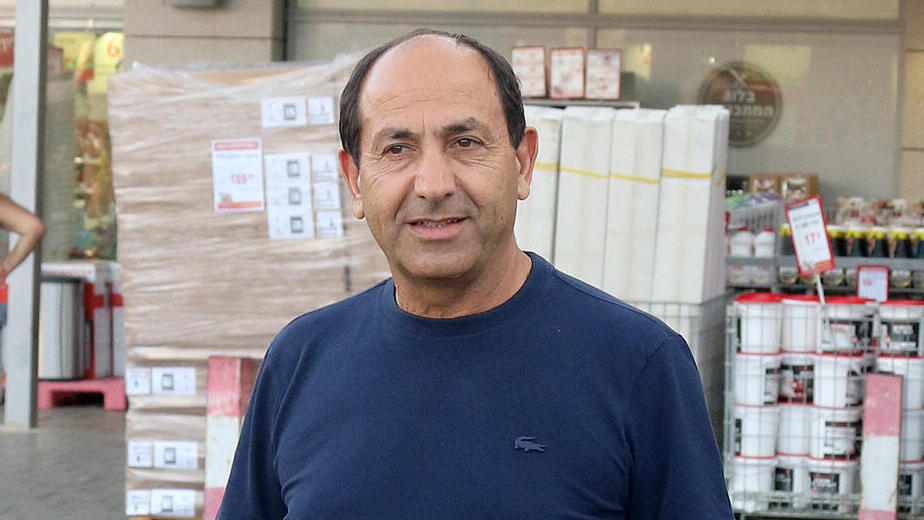 רמי לוי הבעלים של רשת שיווק השקמה