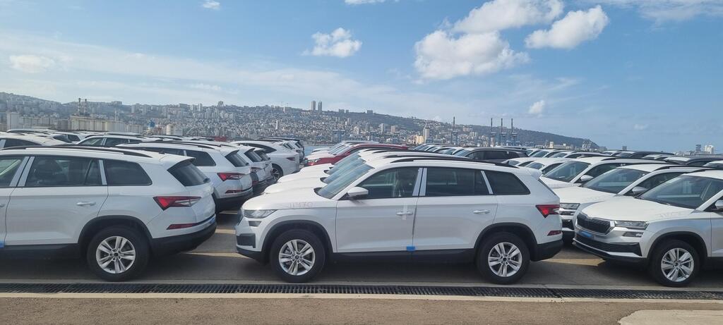  מכוניות חדשות בנמל חיפה