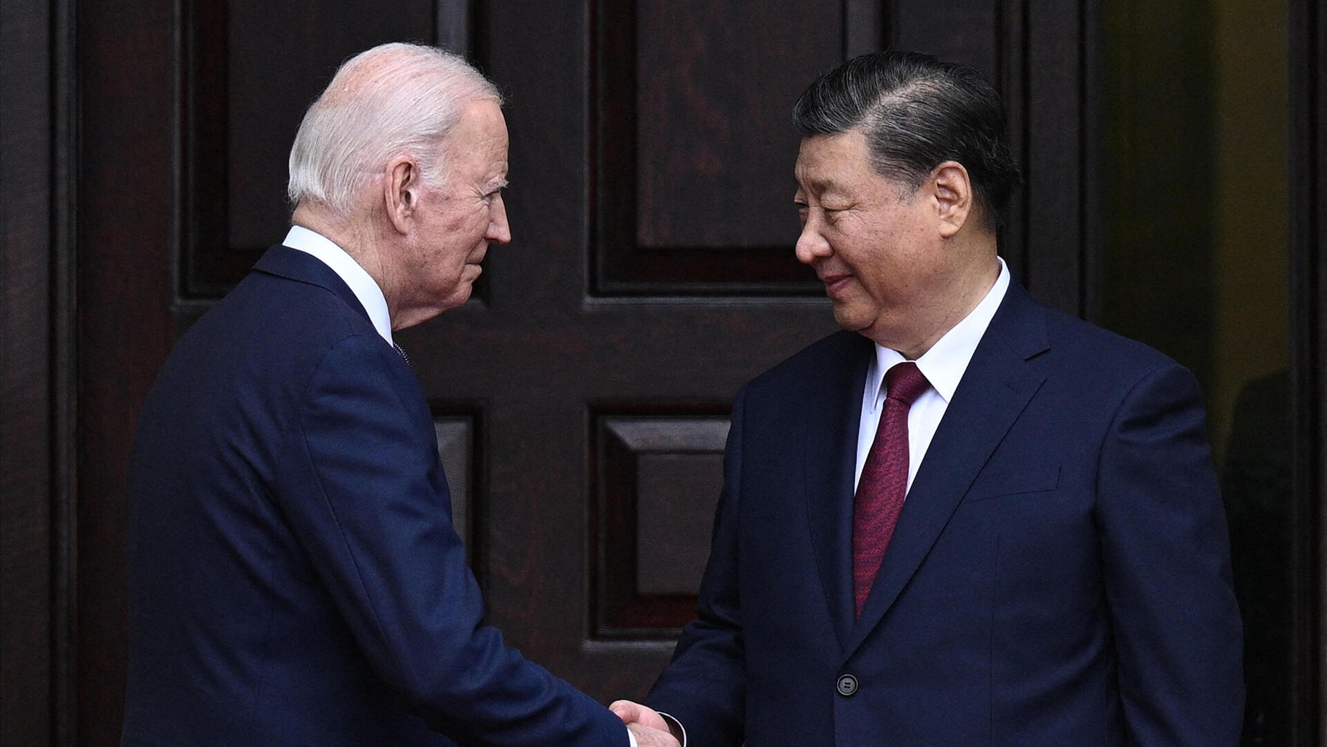 נשיא סין שי ג'ינפינג עם נשיא ארה"ב ג'ו ביידן 16.11.23
