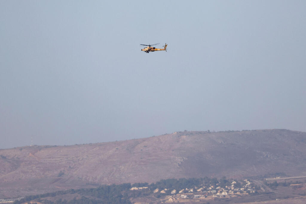 מלחמת עזה הליקופטר של צה"ל מפטרל ב גבול לבנון 23.11.23