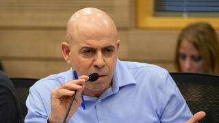 ישראל אבישר מנהל אגף כלי ירי ועדת ביקורת המדינה 29.11.23