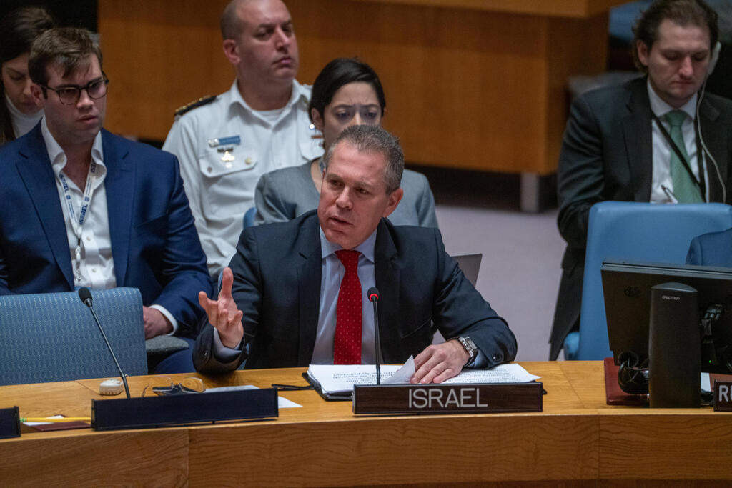 שגריר ישראל באו"ם גלעד ארדן ב דיון ב מועצת הביטחון של האו"ם 29.11.23