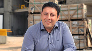 איש העסקים צחי אבו