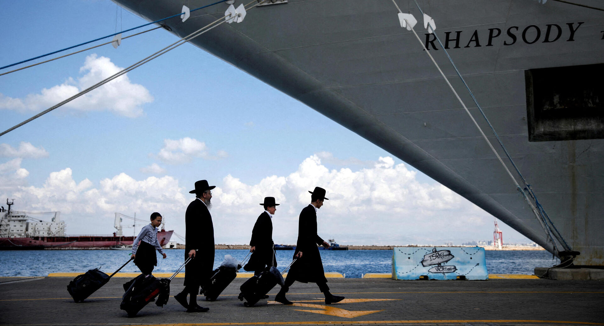 פוטו סיכום 2023 עוזבים את ישראל בספינה 