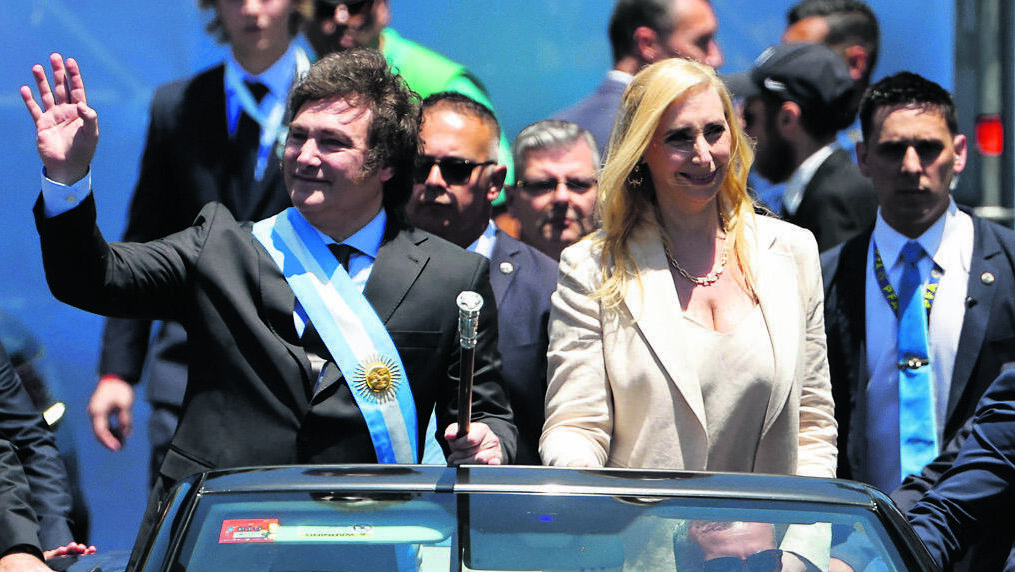 להצלת הכלכלה: נשיא ארגנטינה מחסל את השוחד הפוליטי