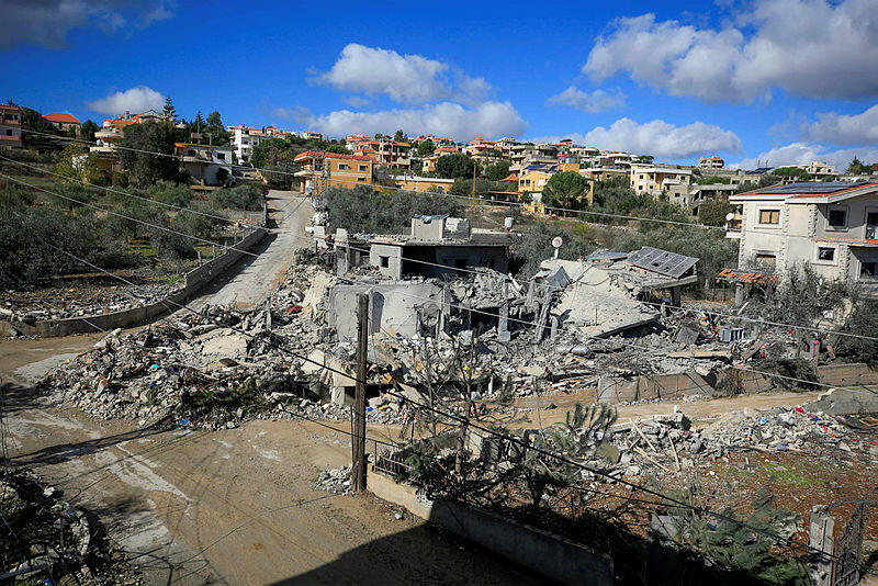 בית שהפציץ צה"ל ב דרום לבנון 14.12.23 מלחמה בעזה חרבות ברזל