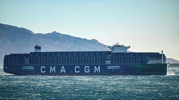 אונייה של חברת הספנות הצרפתית CMA CGM
