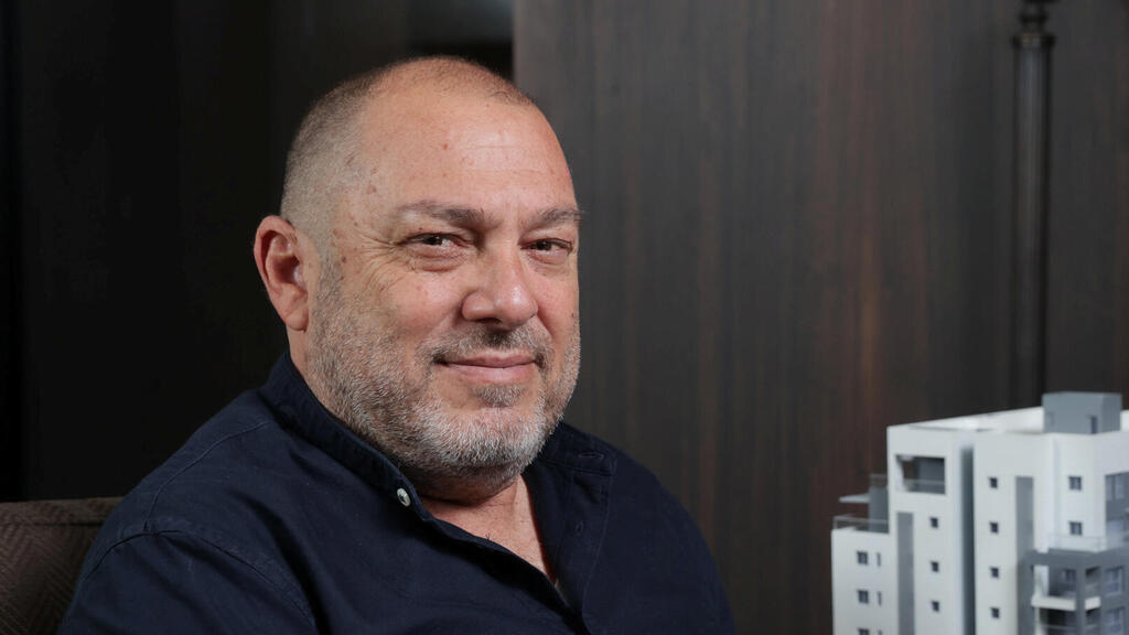 יוסי פרשקובסקי יושב ראש חברת ה נדלן וה בנייה  פרשקובסקי 