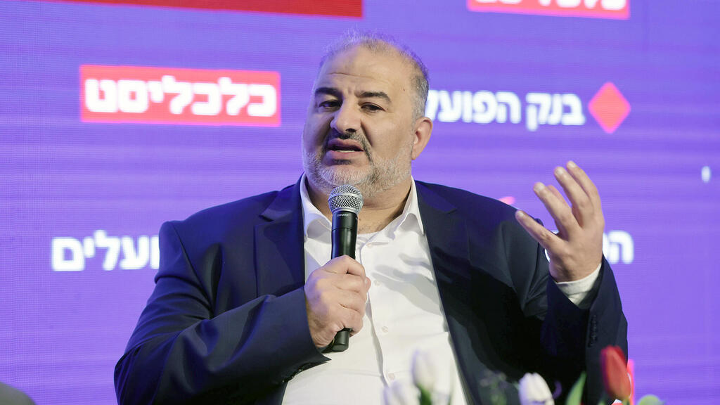 יו"ר רע"מ מנסור עבאס (צילום: אוראל כהן) ועידת תחזיות - מנסור עבאס יו"ר רע"מ