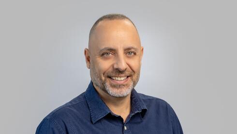 CEO Dr. Eyal Afergan 