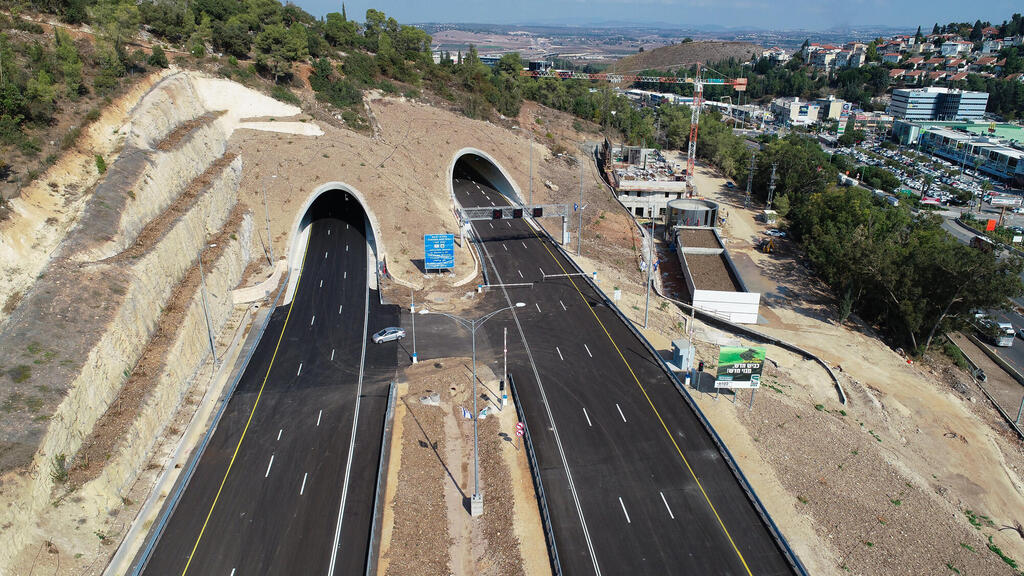 מנהרות כביש 6 צפון ליד יוקנעם
