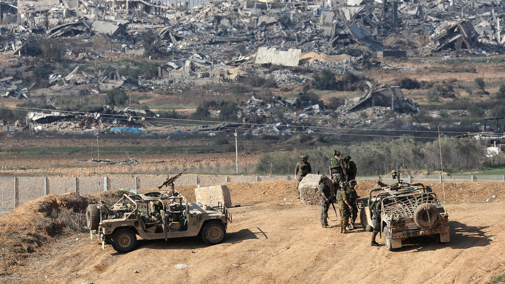 תוספת לתקציב הביטחון - כן; השתוללות - לא