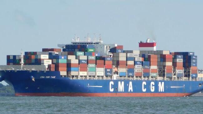אוניית מכולות CMA CGM Tage הותקפה חות'ים הים האדום
