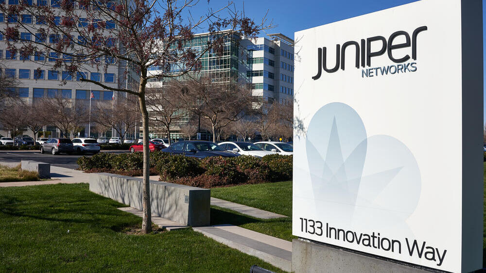 מטה ג'וניפר נטוורקס Juniper בסאניווייל קליפורניה