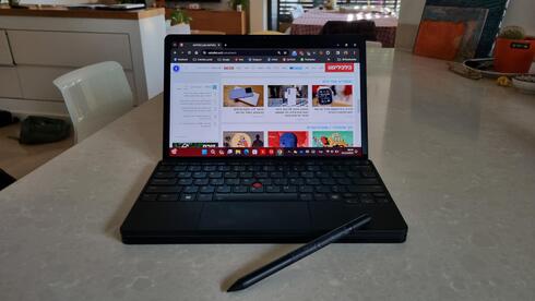 Lenovo ThinkPad X1 Fold 16 