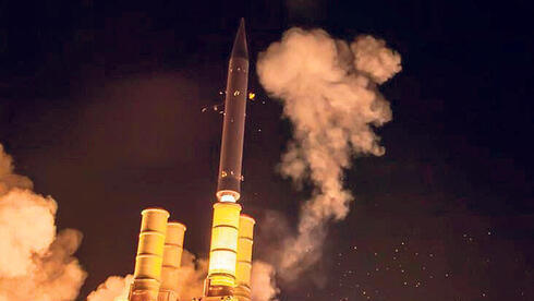 ניסוי טיל חץ 3