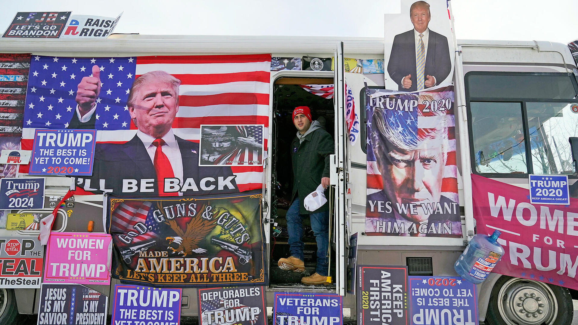 משאית קמפיין דונלד טראמפ במדינת ניו המפשייר