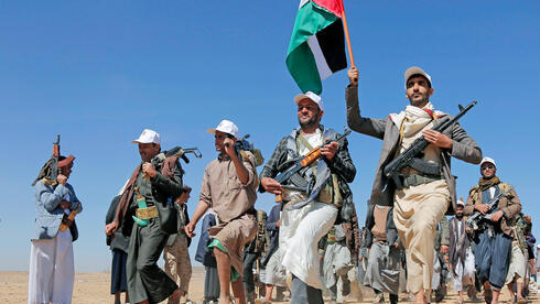 Houthi fighters in Yemen 