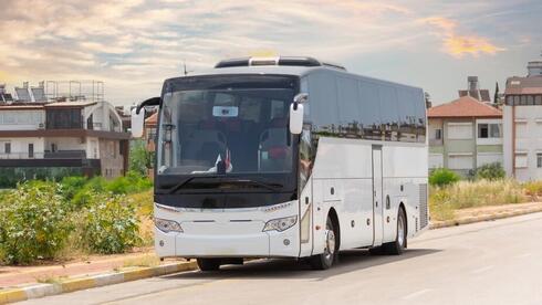 חברת ההסעות "דהרי תיור" צברה חוב של כ-65 מיליון שקל ומבקשת צו הקפאת הליכים