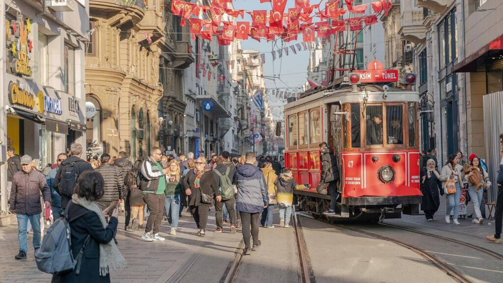 איסטנבול רחוב איסטיקלל טורקיה