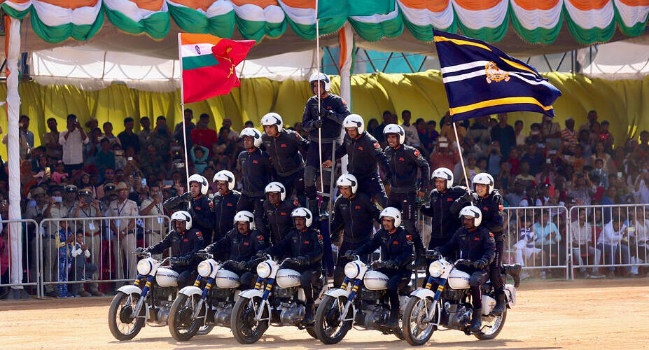 פוטו אופנועים משמר הגבול ההודי 7
