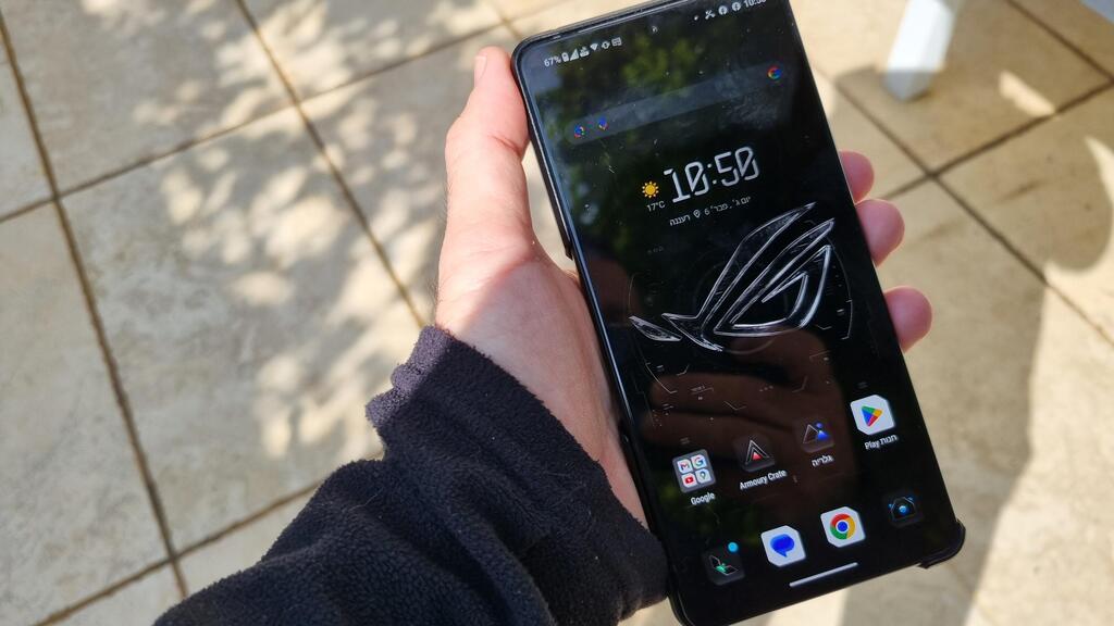 אסוס ROG Phone 8 Pro